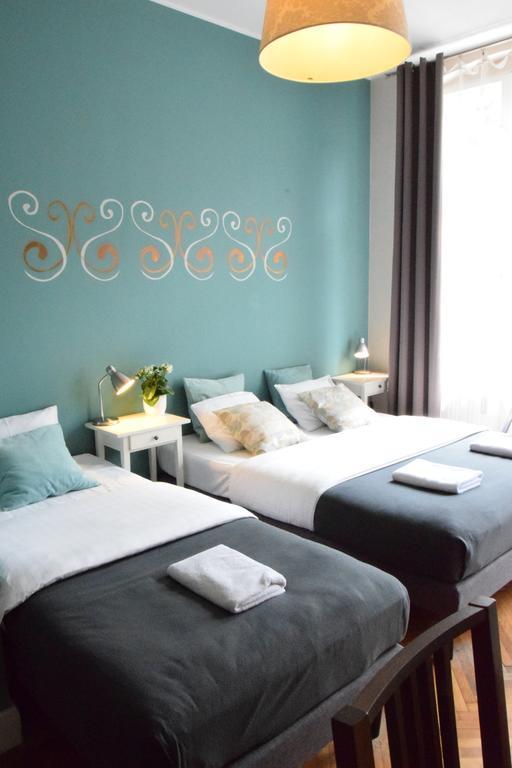 Blooms Inn - City Center Poznan By Friendly Apartments * Познань